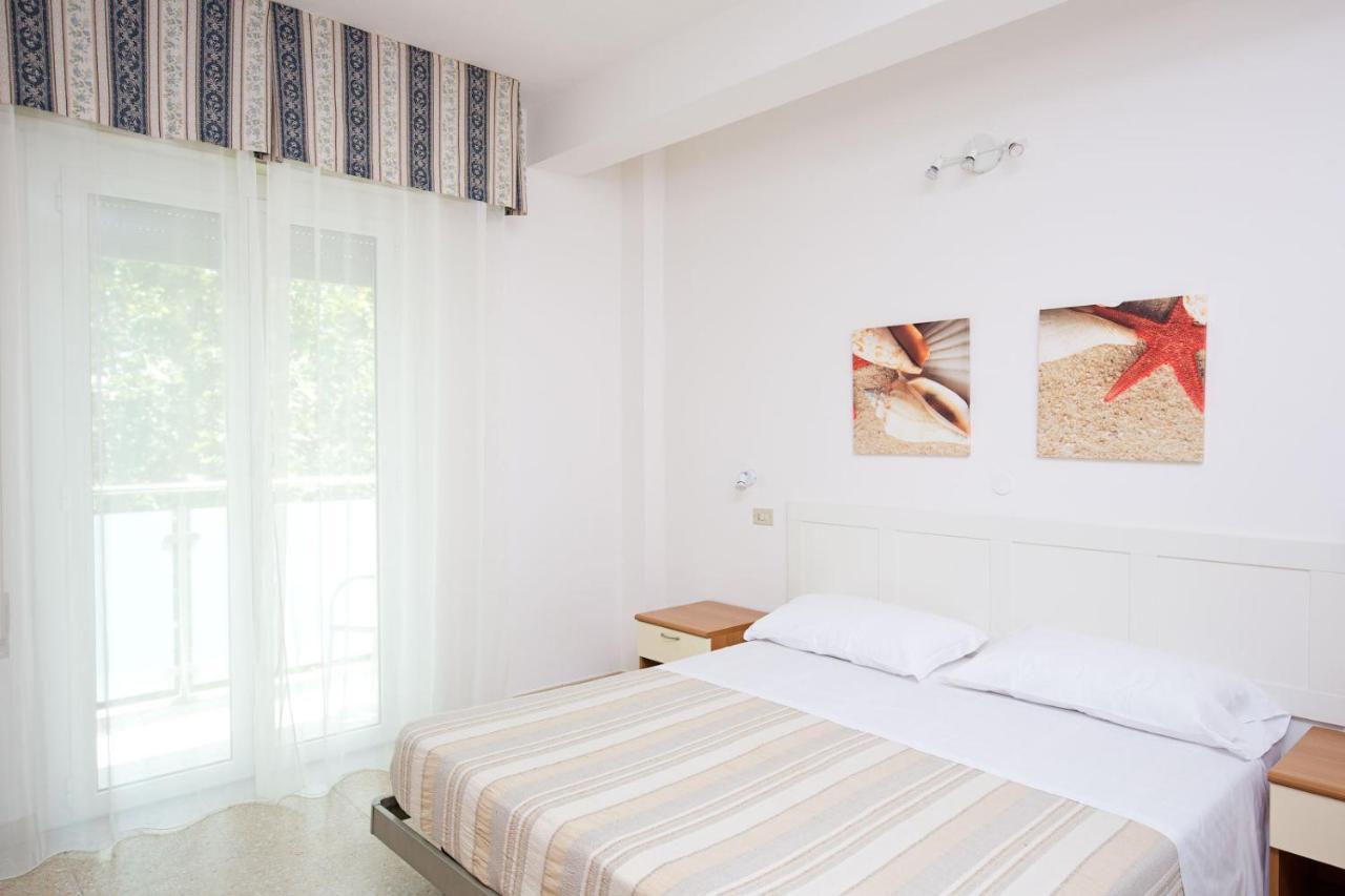 Hotel Helios ريتشوني المظهر الخارجي الصورة