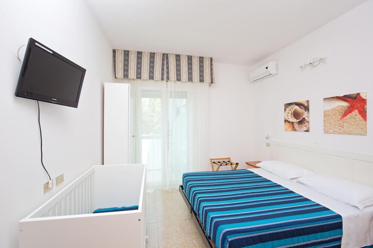 Hotel Helios ريتشوني المظهر الخارجي الصورة