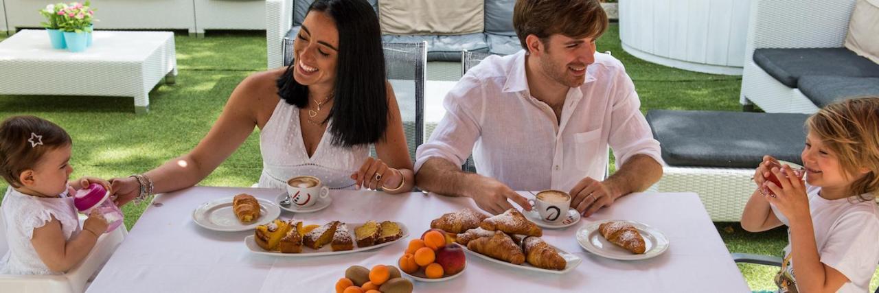 Hotel Helios ريتشوني المظهر الخارجي الصورة
